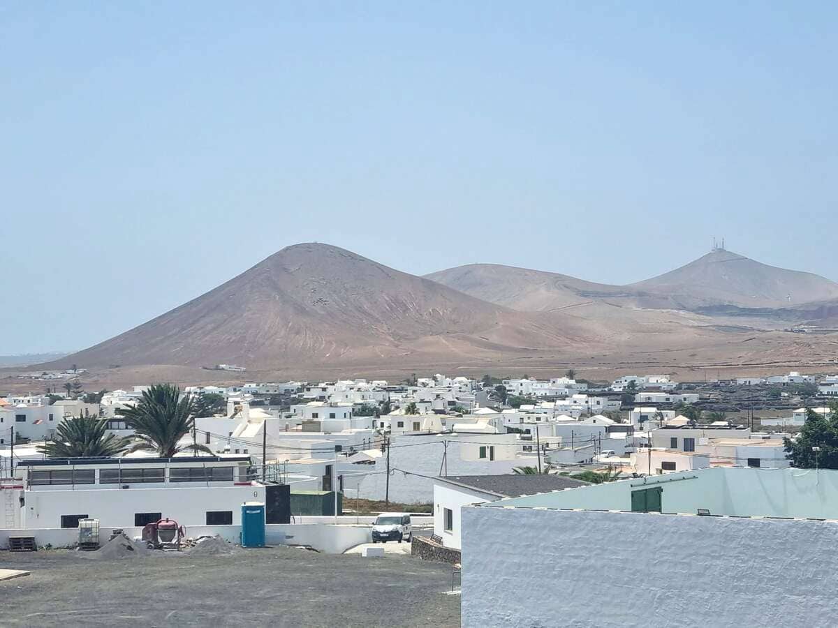 3 bedroom Villa for sale in Tahiche with garage - € 390,000 (Ref: 9863910)