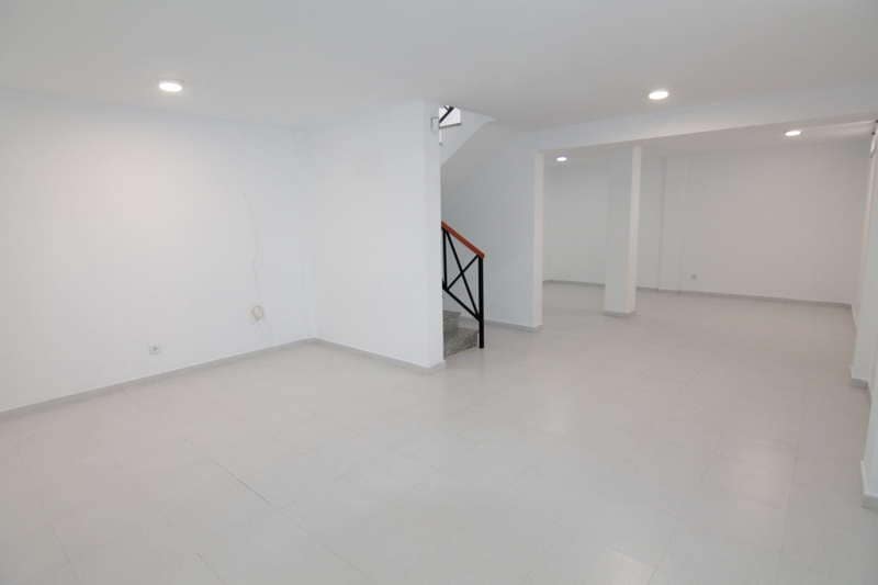 3 slaapkamer Villa te huur in Puerto del Carmen met garage - € 2.150 (Ref: 9872859)