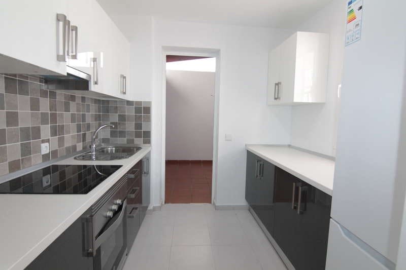 3 slaapkamer Villa te huur in Puerto del Carmen met garage - € 2.150 (Ref: 9872859)