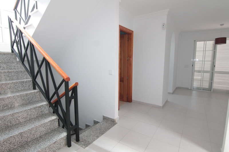 3 slaapkamer Villa te huur in Puerto del Carmen met garage - € 2.150 (Ref: 9872859)