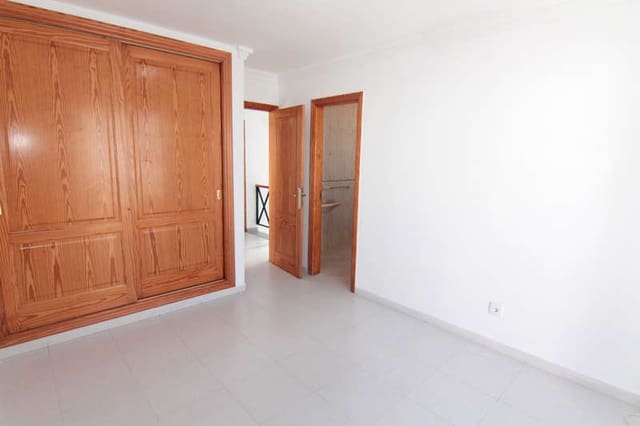 3 slaapkamer Villa te huur in Puerto del Carmen, Tías met garage - € 2.150 (Ref: 9872859)