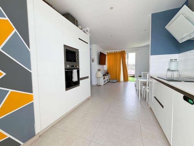 3 camera da letto Villetta Bifamiliare in vendita in Costa Teguise, Teguise - 390.000 € (Rif: 9895664)