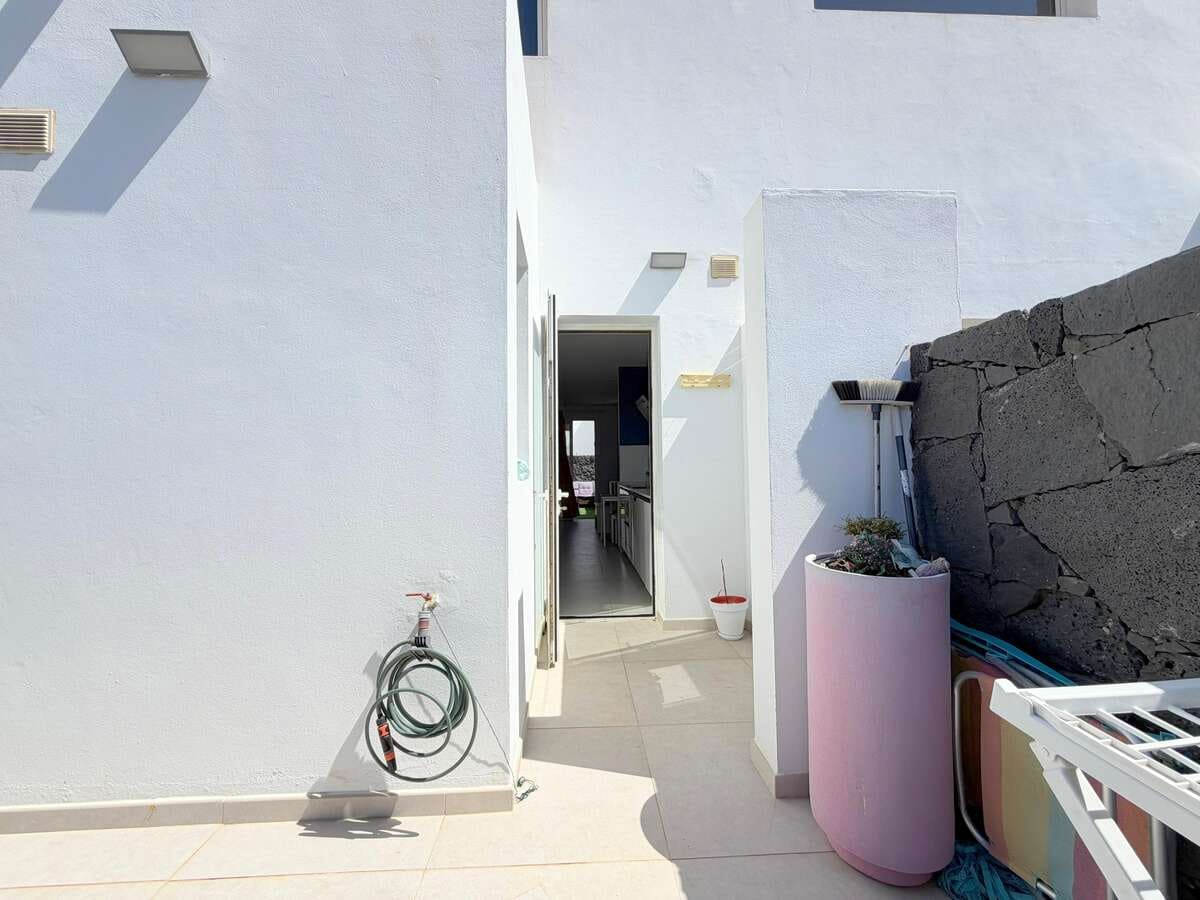 3 camera da letto Villetta Bifamiliare in vendita in Costa Teguise con garage - 390.000 € (Rif: 9895664)