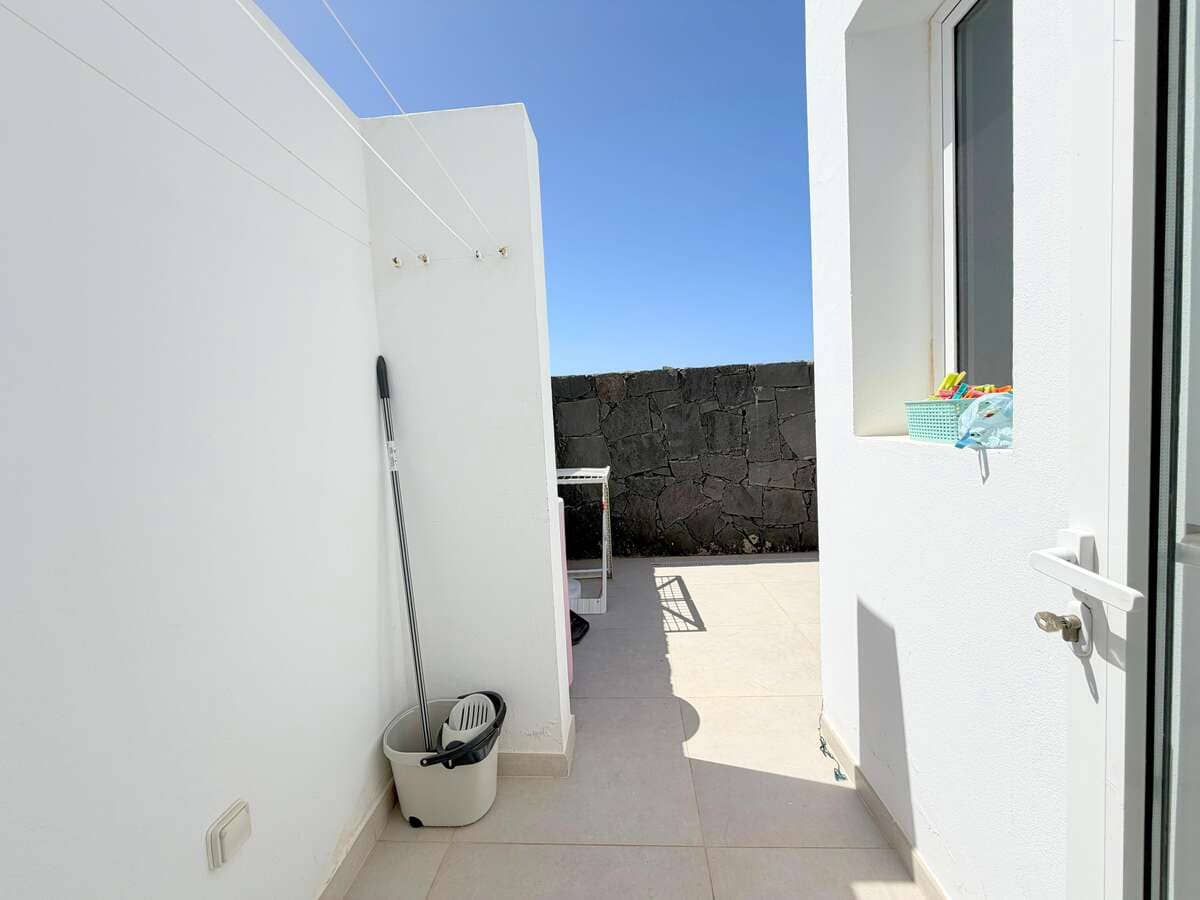 3 camera da letto Villetta Bifamiliare in vendita in Costa Teguise con garage - 390.000 € (Rif: 9895664)