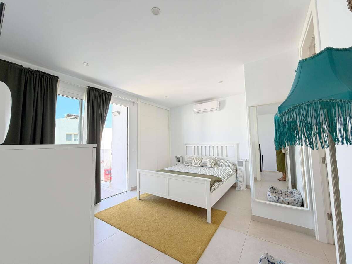 3 camera da letto Villetta Bifamiliare in vendita in Costa Teguise con garage - 390.000 € (Rif: 9895664)