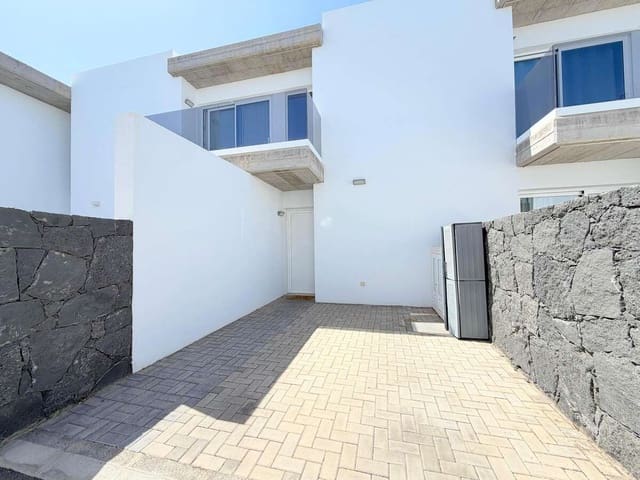 3 camera da letto Villetta Bifamiliare in vendita in Costa Teguise, Teguise - 390.000 € (Rif: 9895664)