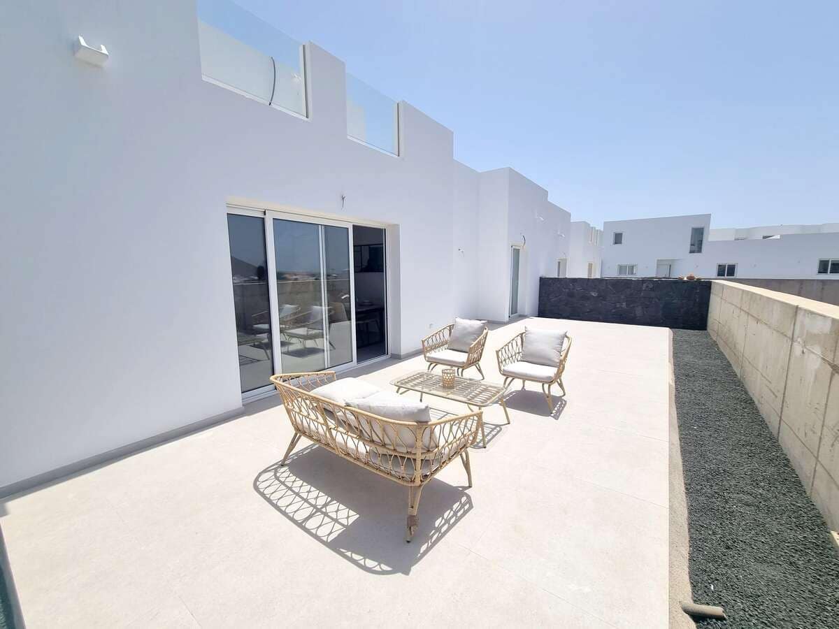 3 Zimmer Villa zu verkaufen in Tahiche mit Garage - 370.000 € (Ref: 9909888)