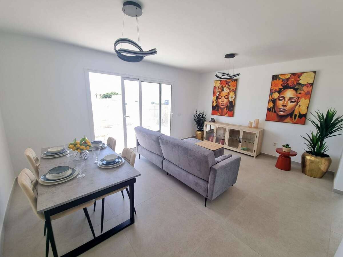 3 Zimmer Villa zu verkaufen in Tahiche mit Garage - 370.000 € (Ref: 9909888)
