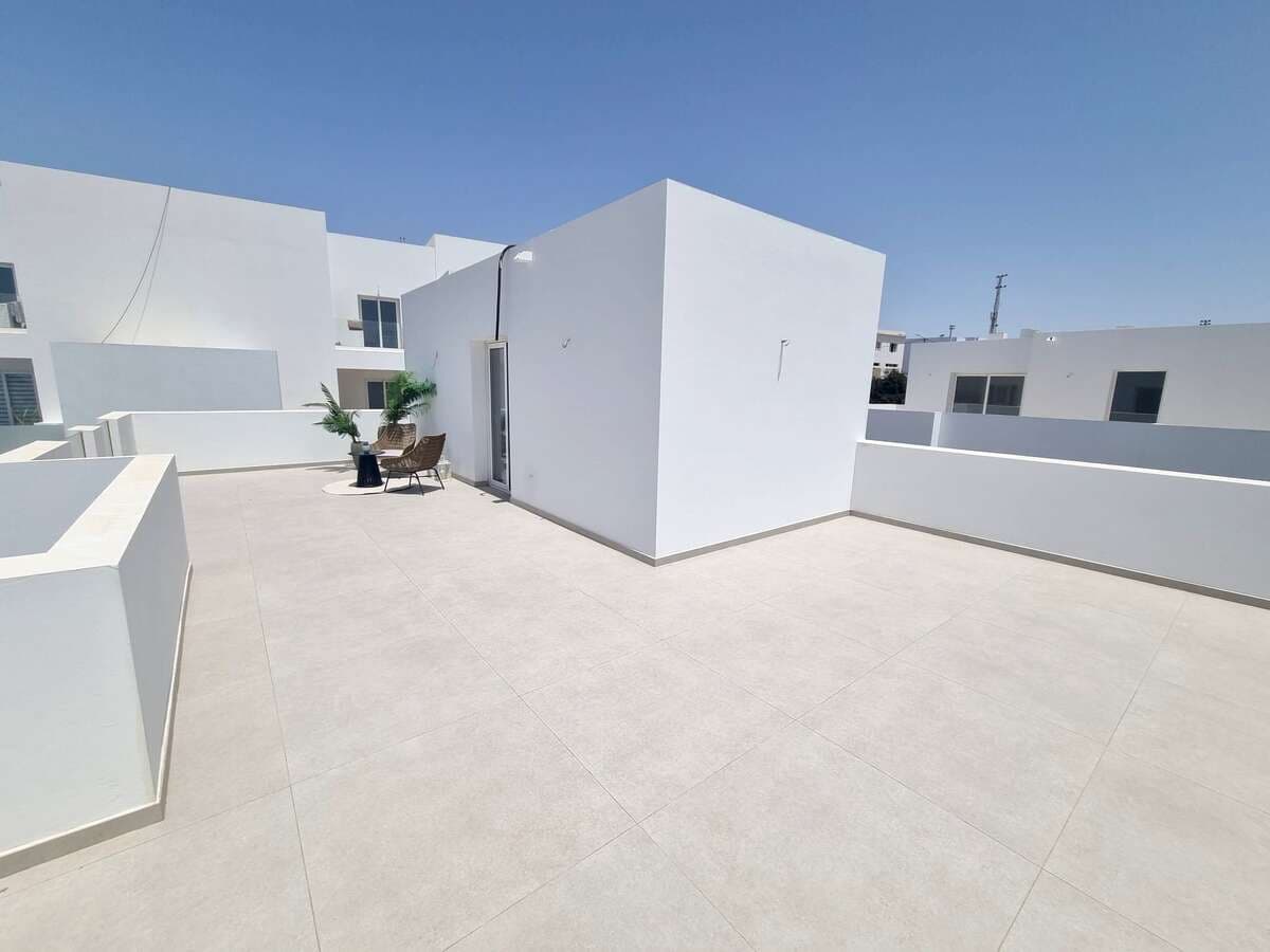 3 Zimmer Villa zu verkaufen in Tahiche mit Garage - 370.000 € (Ref: 9909888)