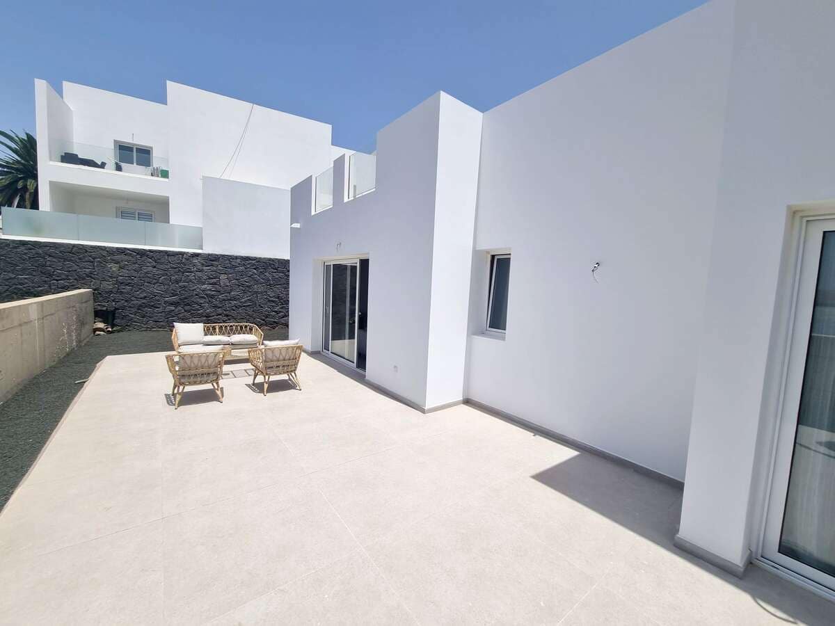 3 Zimmer Villa zu verkaufen in Tahiche mit Garage - 370.000 € (Ref: 9909888)