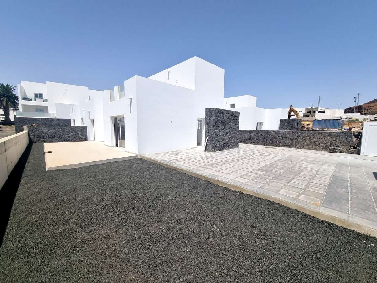 3 Zimmer Villa zu verkaufen in Tahiche mit Garage - 370.000 € (Ref: 9909888)