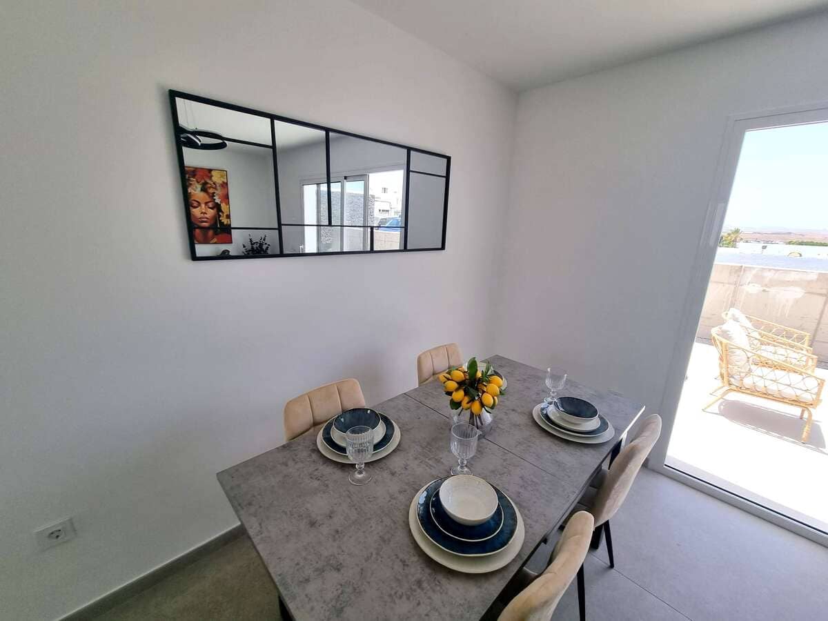 3 Zimmer Villa zu verkaufen in Tahiche mit Garage - 370.000 € (Ref: 9909888)