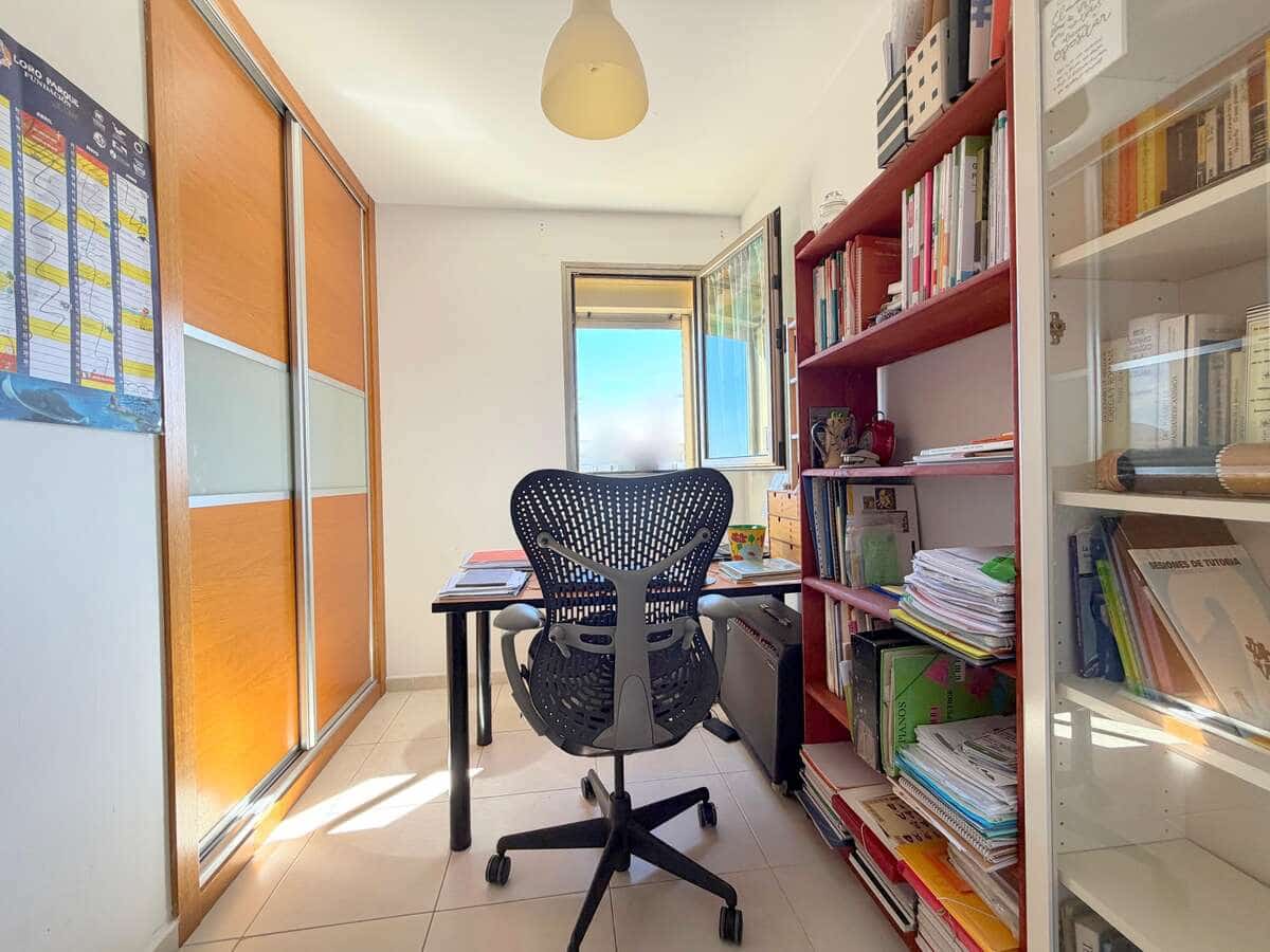 3 Zimmer Wohnung zu verkaufen in Arrecife mit Garage - 239.000 € (Ref: 9926618)