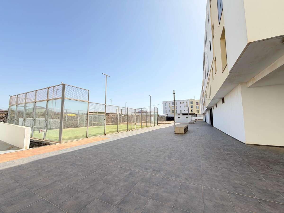 3 Zimmer Wohnung zu verkaufen in Arrecife mit Garage - 239.000 € (Ref: 9926618)