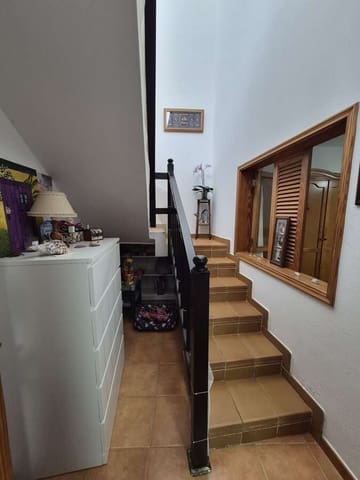 3 bedroom Apartment for sale in Punta Mujeres, Haría - € 220,000 (Ref: 9941646)