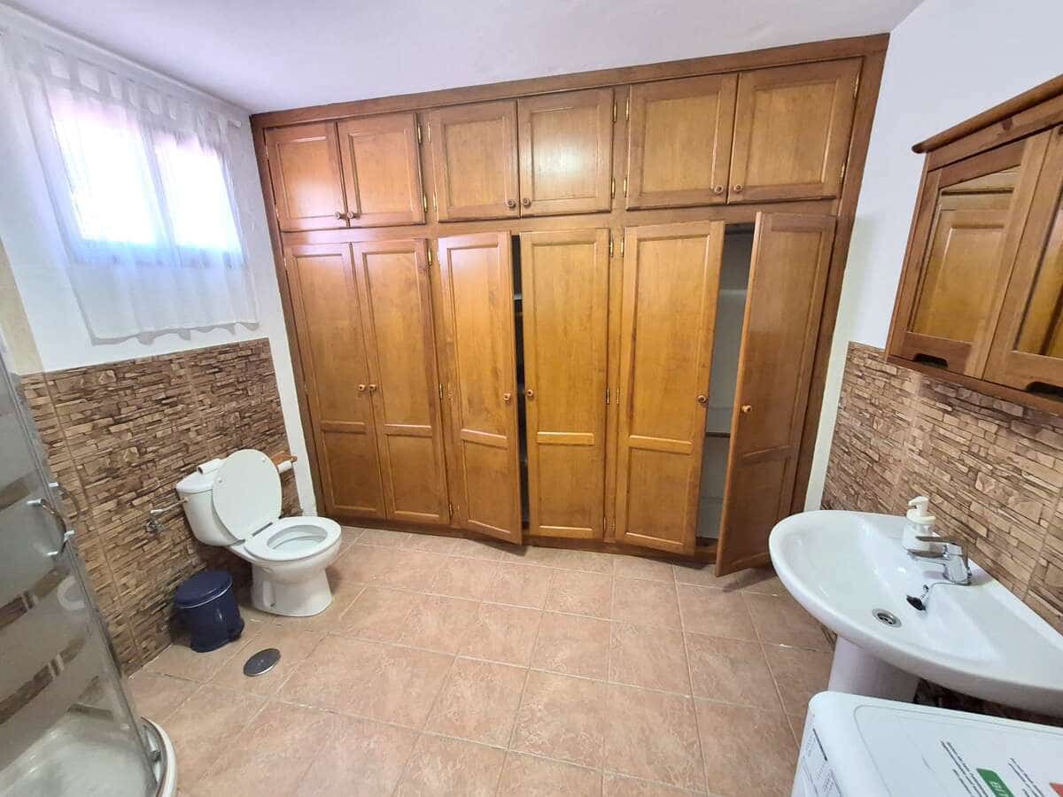 2 makuuhuone Maalaistalo myytävänä paikassa Macher mukana 
autotalli - 430 000 € (Ref: 9950892)