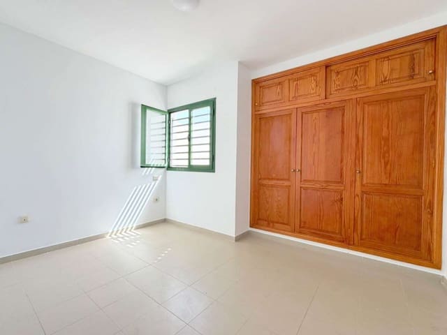 2 sypialnia Mieszkanie na sprzedaż w Las Palmas de Gran Canaria - 199 000 € (Ref: 9990103)