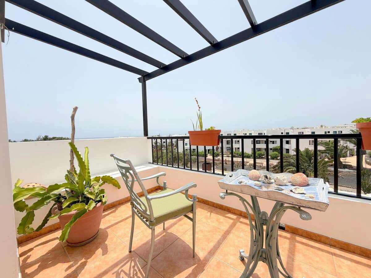 3 chambre Finca/Maison de Campagne à vendre à Costa Teguise avec garage - 450 000 € (Ref: 9996535)