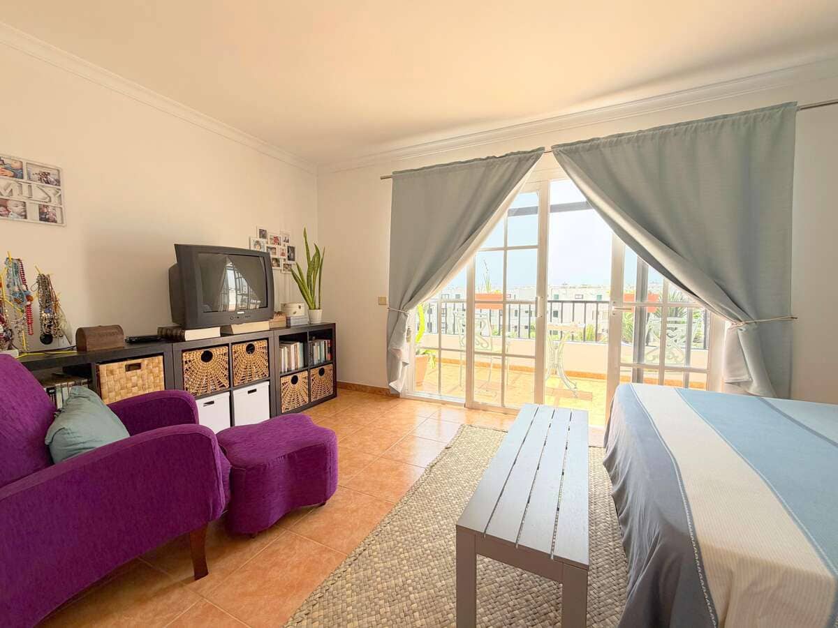 3 chambre Finca/Maison de Campagne à vendre à Costa Teguise avec garage - 450 000 € (Ref: 9996535)