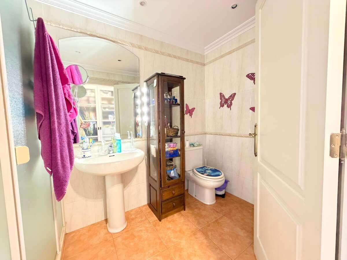 3 chambre Finca/Maison de Campagne à vendre à Costa Teguise avec garage - 450 000 € (Ref: 9996535)