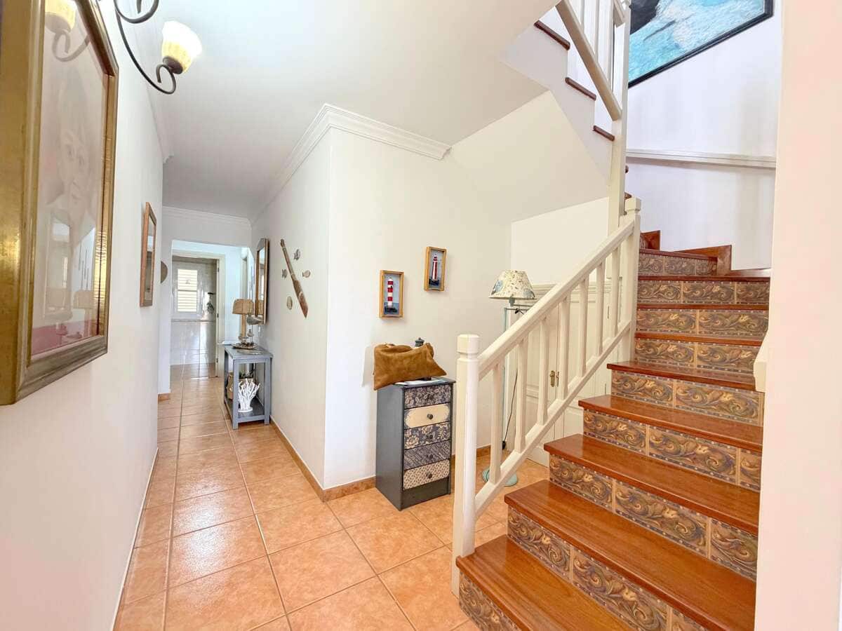 3 chambre Finca/Maison de Campagne à vendre à Costa Teguise avec garage - 450 000 € (Ref: 9996535)