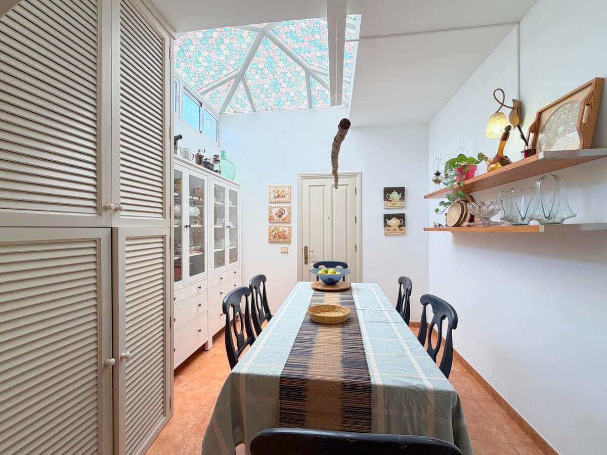 3 chambre Finca/Maison de Campagne à vendre à Costa Teguise avec garage - 450 000 € (Ref: 9996535)
