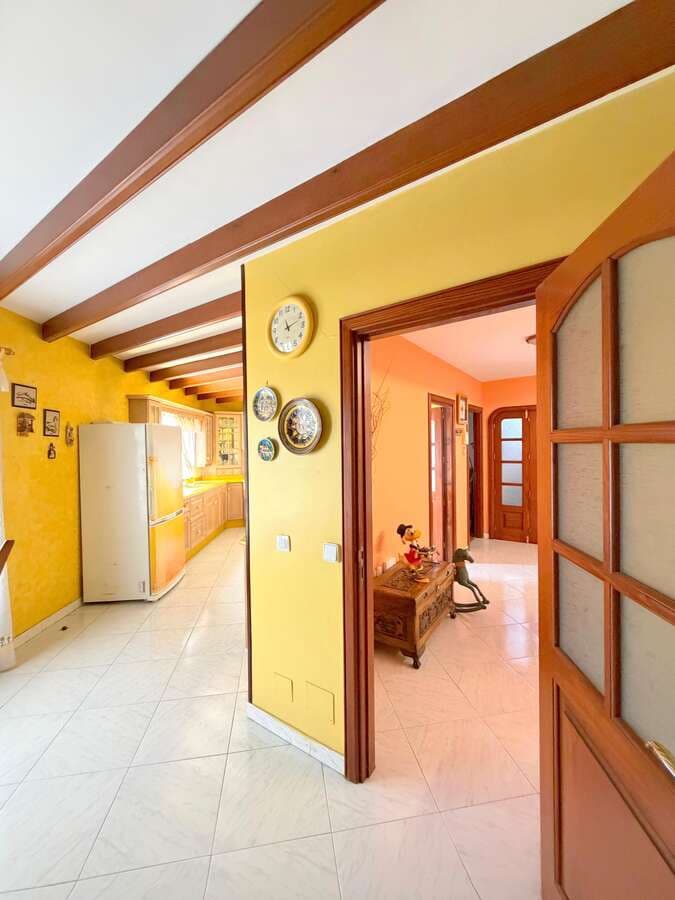5 soveværelse Finca/Landehus til salg i Arrecife med garage - € 750.000 (Ref: 9996536)