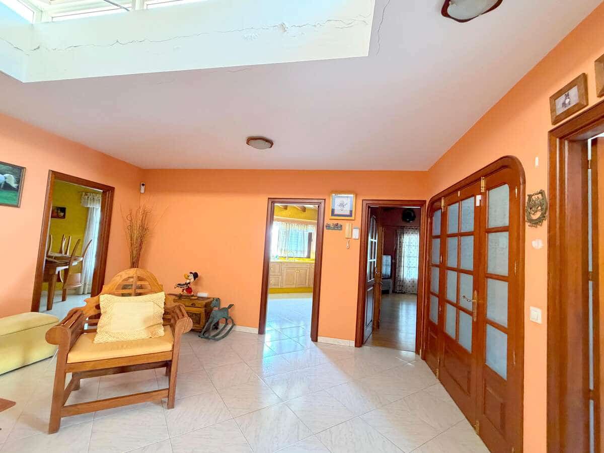 5 soveværelse Finca/Landehus til salg i Arrecife med garage - € 750.000 (Ref: 9996536)