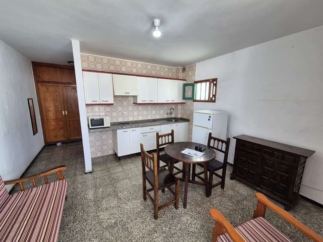1 soverom Leilighet til salgs i Puerto del Carmen, Tías - € 210 000 (Ref: 9997811)