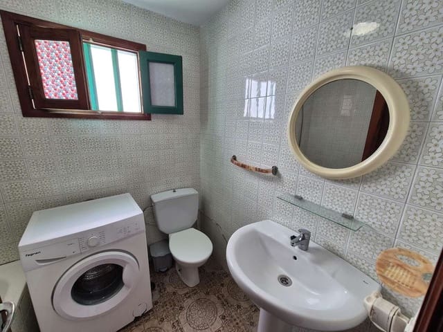 1 soverom Leilighet til salgs i Puerto del Carmen, Tías - € 210 000 (Ref: 9997811)