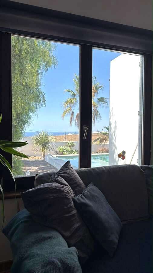 2 slaapkamer Villa te koop in Guime met zwembad garage - € 599.000 (Ref: 9997814)