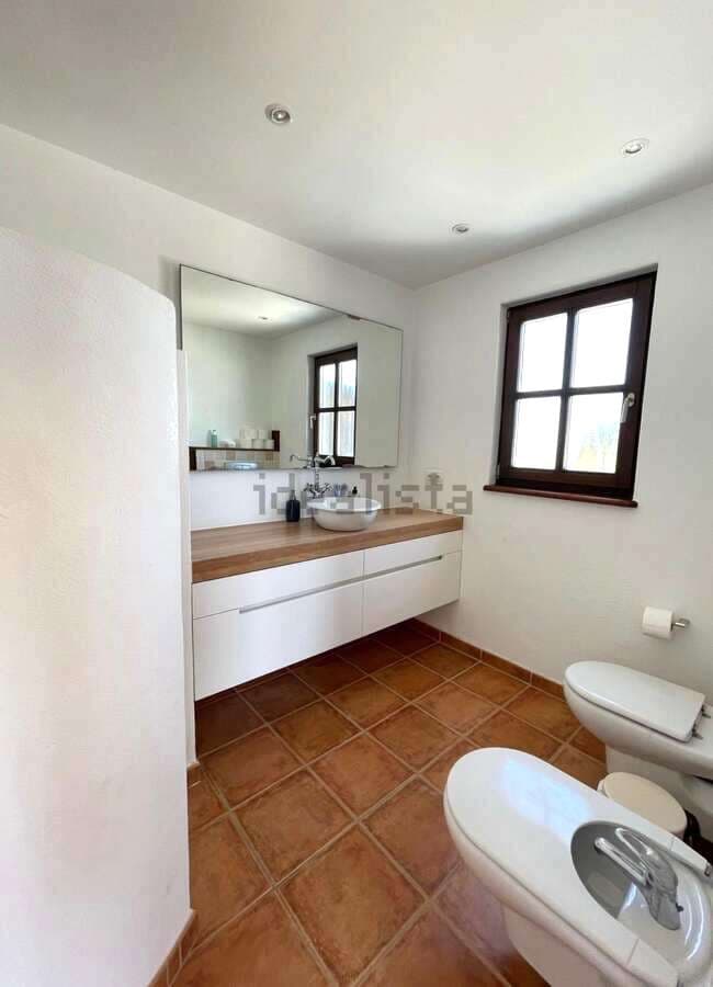 2 slaapkamer Villa te koop in Guime met zwembad garage - € 599.000 (Ref: 9997814)