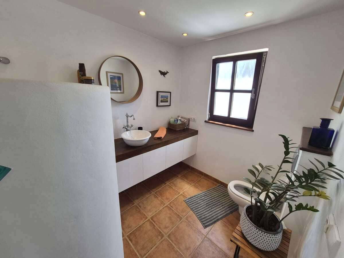 2 slaapkamer Villa te koop in Guime met zwembad garage - € 599.000 (Ref: 9997814)