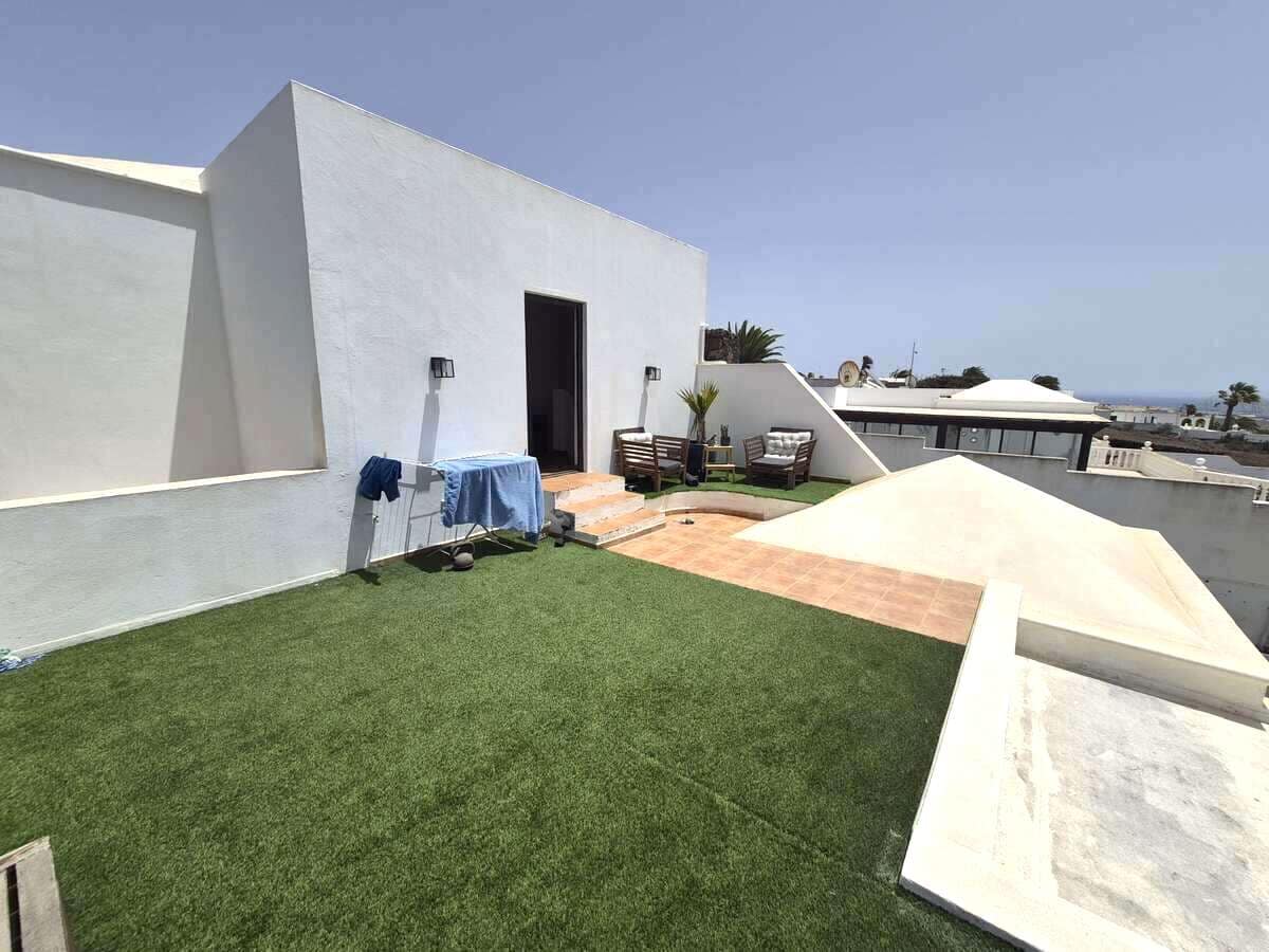 2 slaapkamer Villa te koop in Guime met zwembad garage - € 599.000 (Ref: 9997814)