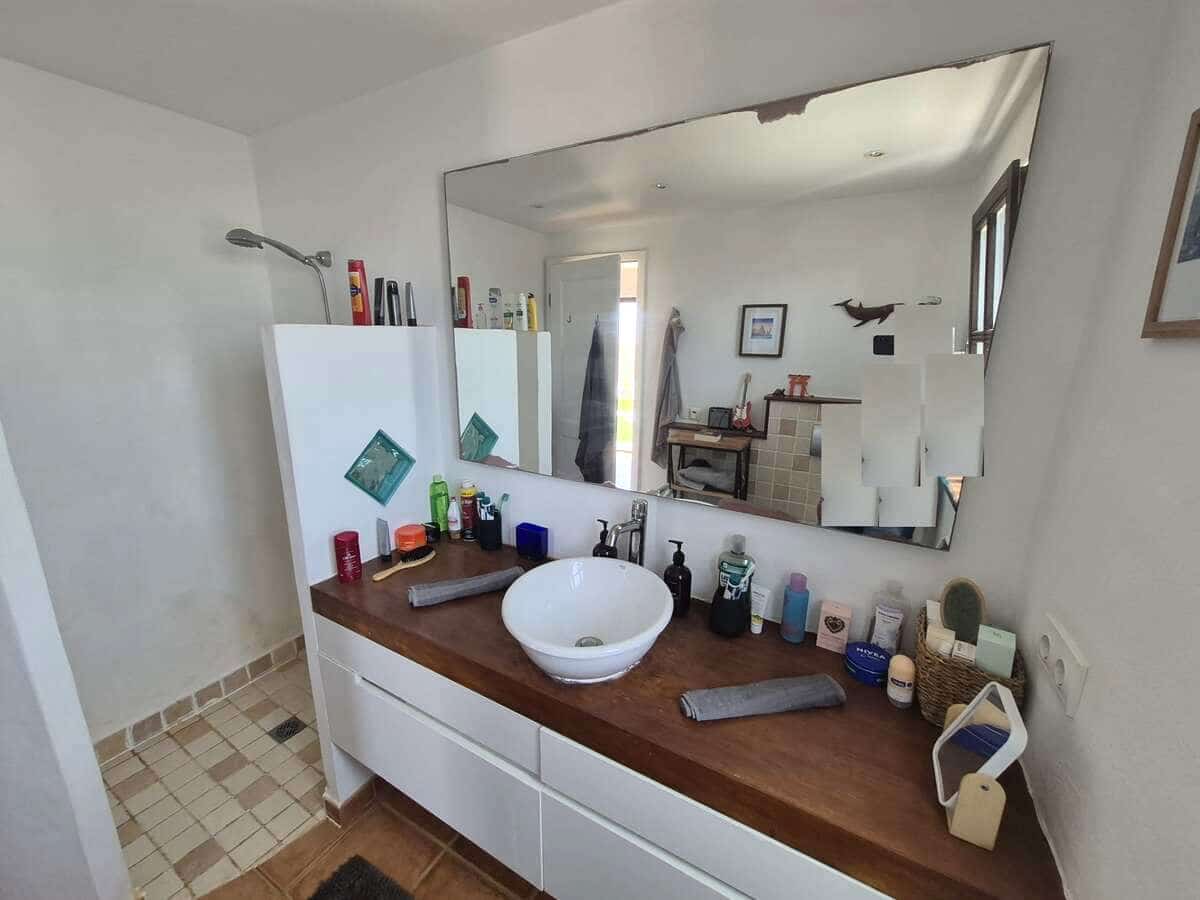 2 slaapkamer Villa te koop in Guime met zwembad garage - € 599.000 (Ref: 9997814)