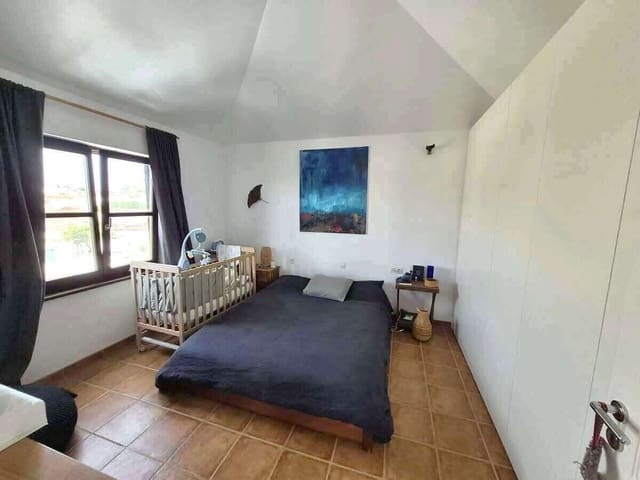 2 Zimmer Villa zu verkaufen in Guime, San Bartolomé mit Pool Garage - 575.000 € (Ref: 9997814)