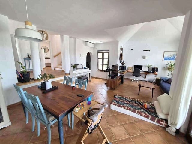 2 Zimmer Villa zu verkaufen in Guime, San Bartolomé mit Pool Garage - 575.000 € (Ref: 9997814)