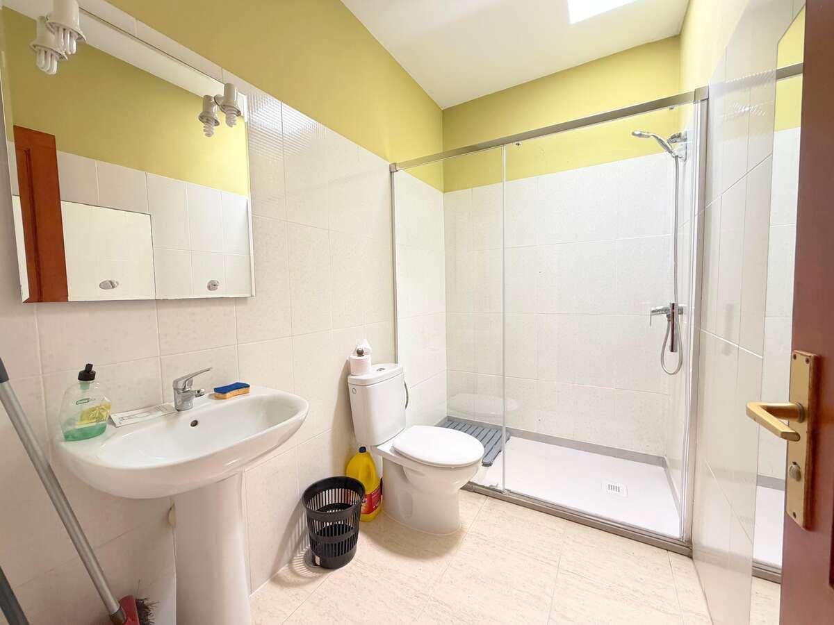 3 slaapkamer Halfvrijstaande villa te koop in Arrecife - € 260.000 (Ref: 9999497)