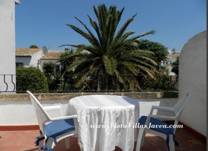 4 soveværelse Bungalow til salg i Javea / Xabia med swimmingpool - € 485.000 (Ref: 9486986)