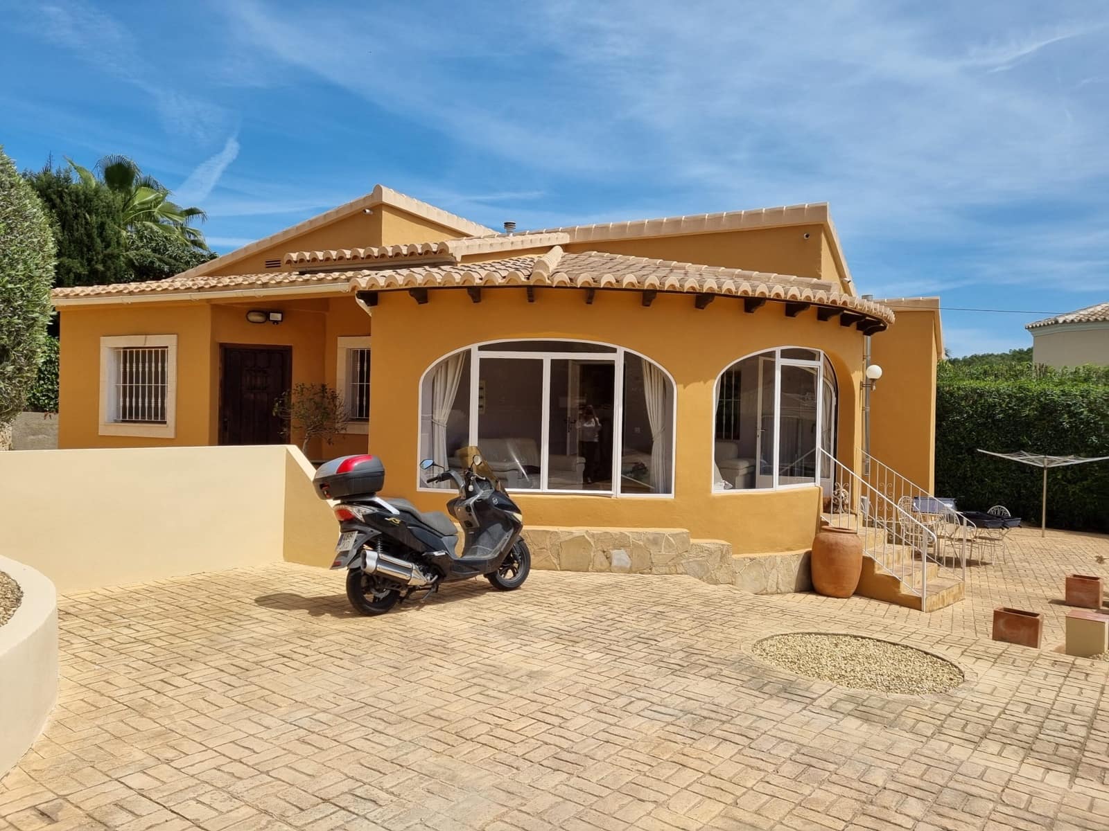 3 slaapkamer Villa te koop in Javea / Xabia met zwembad - € 440.000 (Ref: 9487001)