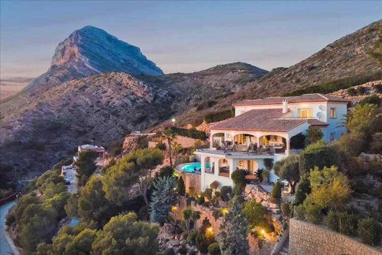 4 quarto Moradia para venda em Javea / Xabia com piscina - 895 000 € (Ref: 9487002)