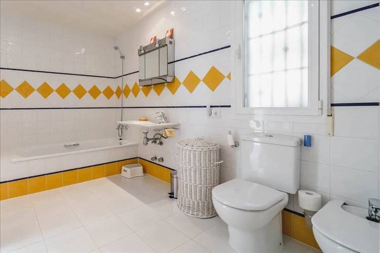 4 quarto Moradia para venda em Javea / Xabia com piscina - 895 000 € (Ref: 9487002)