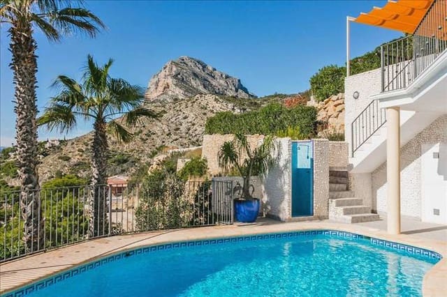 4 quarto Moradia para venda em Centro ciudad, Javea / Xàbia com piscina - 895 000 € (Ref: 9487002)
