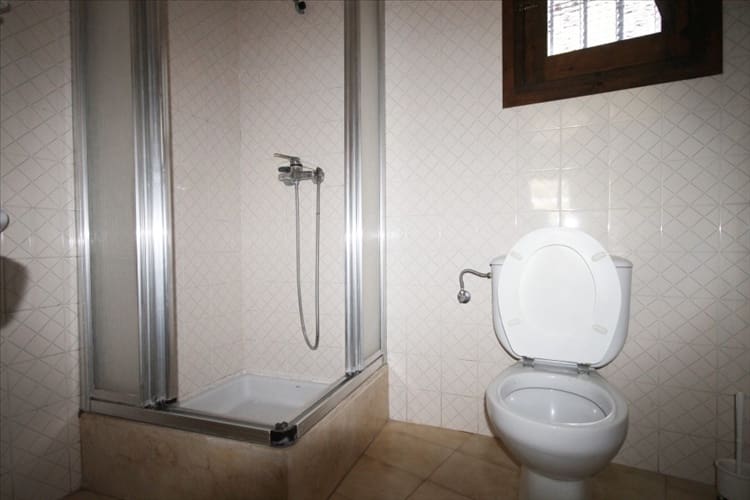 Chalet de 8 habitaciones en Arenal en venta con piscina - 950.000 € (Ref: 9487003)