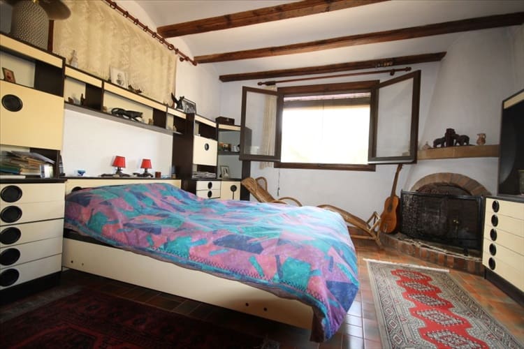 Chalet de 8 habitaciones en Arenal en venta con piscina - 950.000 € (Ref: 9487003)