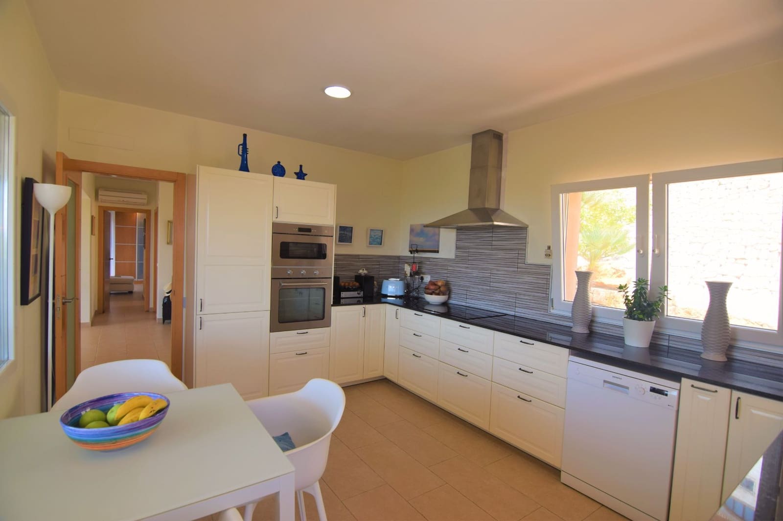 3 slaapkamer Villa te koop in Javea / Xabia met zwembad - € 725.000 (Ref: 9487010)