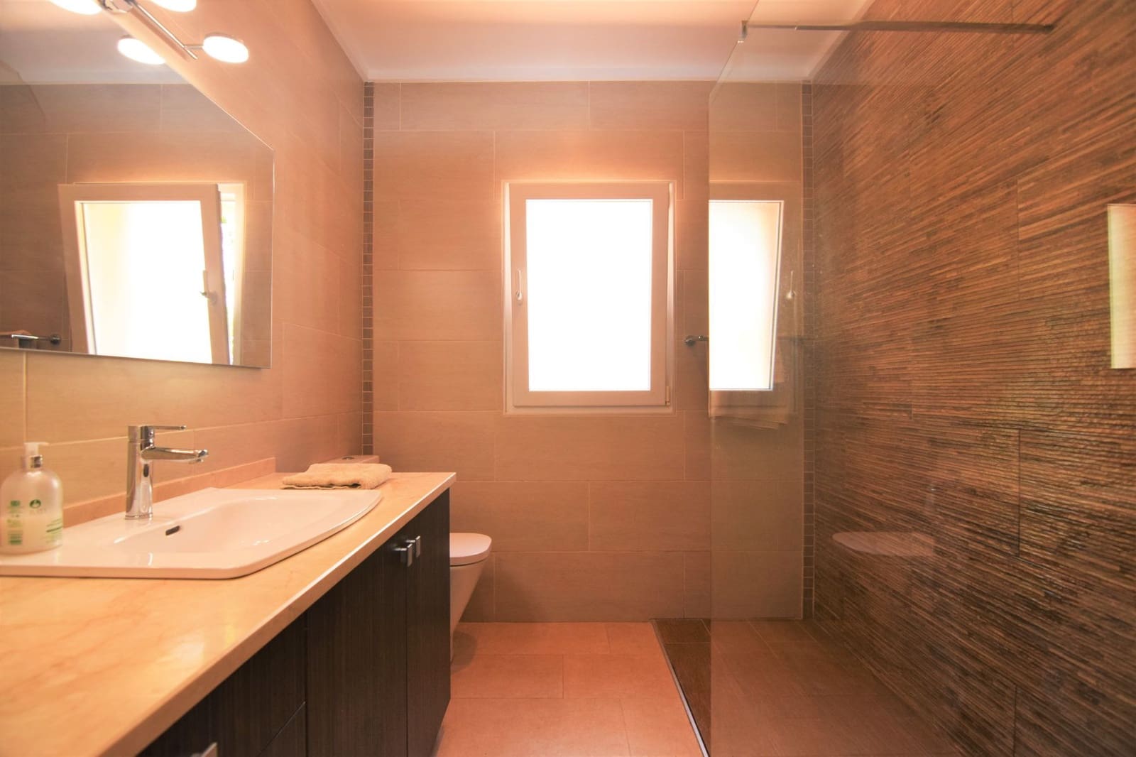 3 slaapkamer Villa te koop in Javea / Xabia met zwembad - € 725.000 (Ref: 9487010)