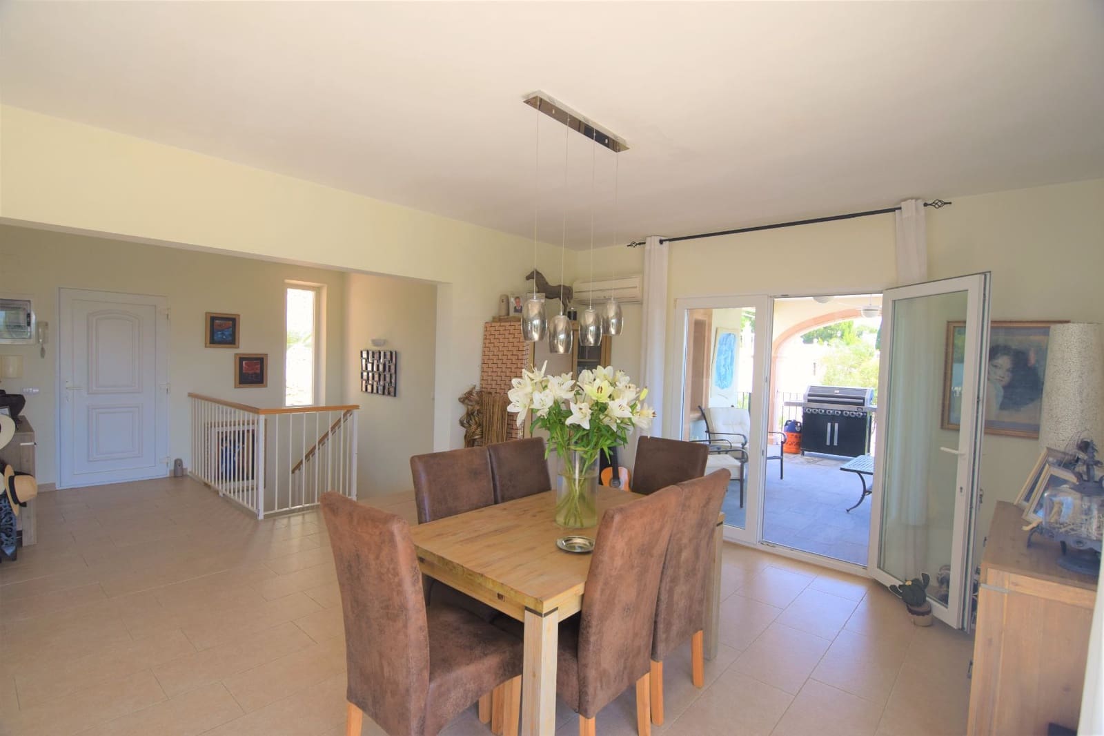 3 slaapkamer Villa te koop in Javea / Xabia met zwembad - € 725.000 (Ref: 9487010)