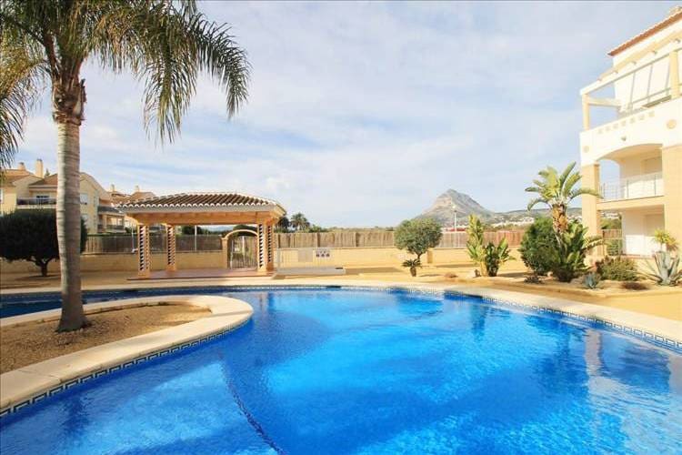 3 bedroom Apartment for sale in Arenal with pool - € 429,000 (Ref: 9487012)
