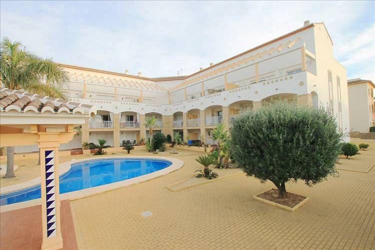 3 bedroom Apartment for sale in Arenal with pool - € 429,000 (Ref: 9487012)